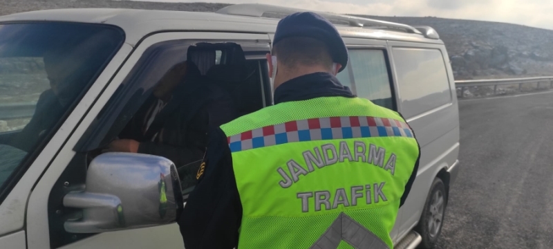 Emniyet kemeri uygulanması denetimleri devam ediyor