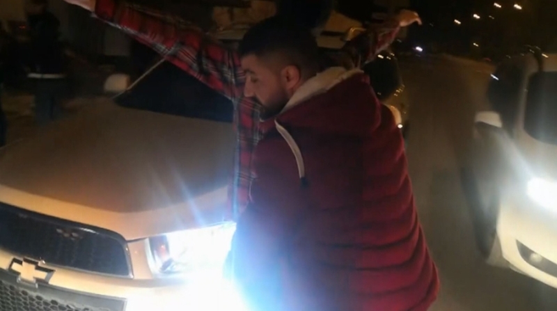 Polisten kaçmaya çalışan 4 kişi uzun uğraşlar sonucu yakalandı