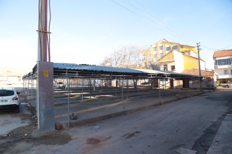 Aksaray Kurtuluş Semt Pazarı Maderin Hale Getiriliyor 