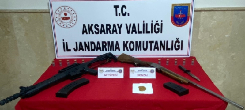 Uyuşturucu Tacirlerine Yapılan Operasyonda 2 Şüpheli Yakalanarak Gözaltına Alındı