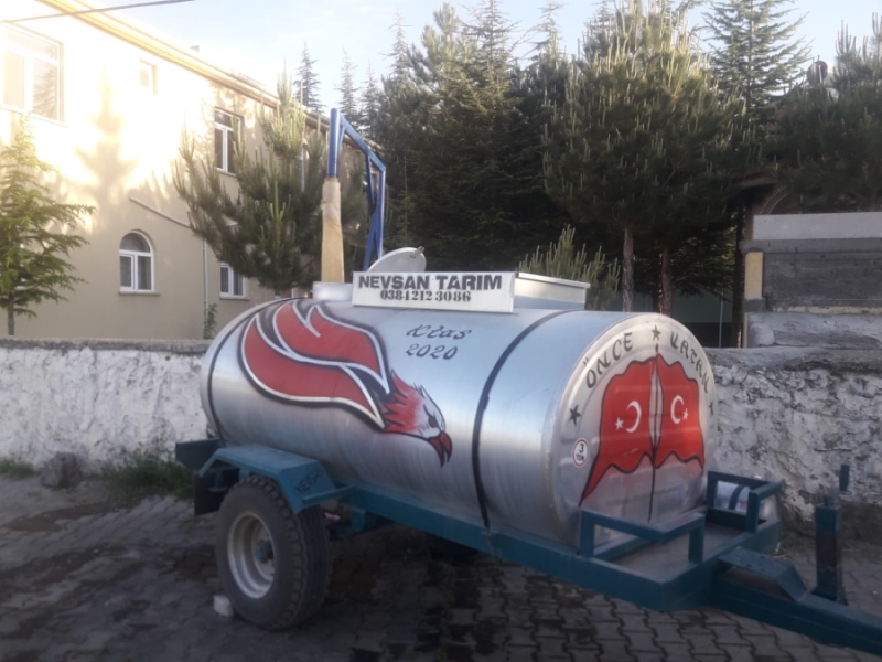 Köy Halkı Okul Müdürü