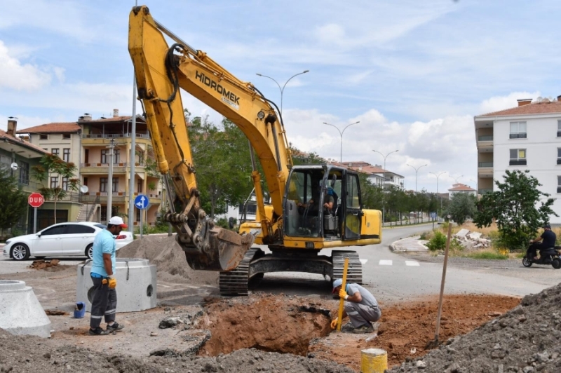 ŞEHİR GENELİNDE BAŞLATILAN ALT YAPI ATAĞI SÜRDÜRÜLÜYOR