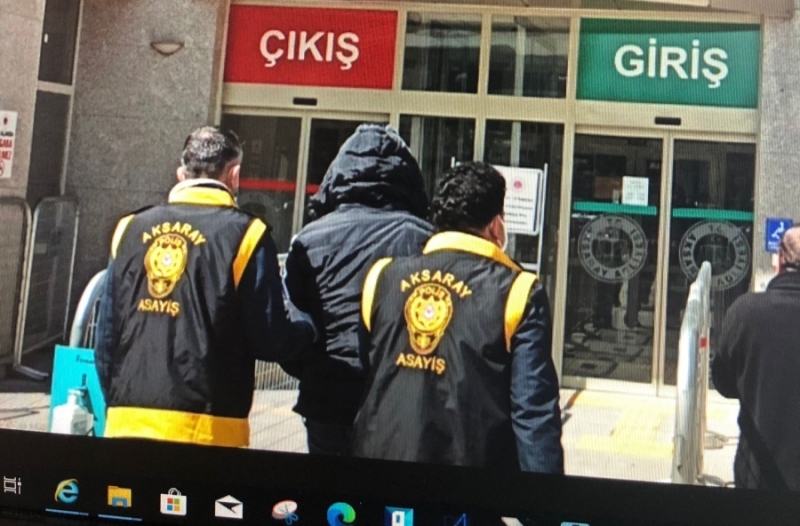 Yakalanan 5 Oto hırsızından üçü tutuklandı