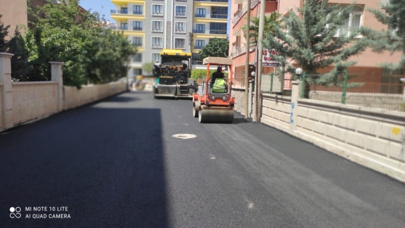 AKSARAY BELEDİYESİ BU YIL SICAK ASFALTTA REKORA HAZIRLANIYOR
