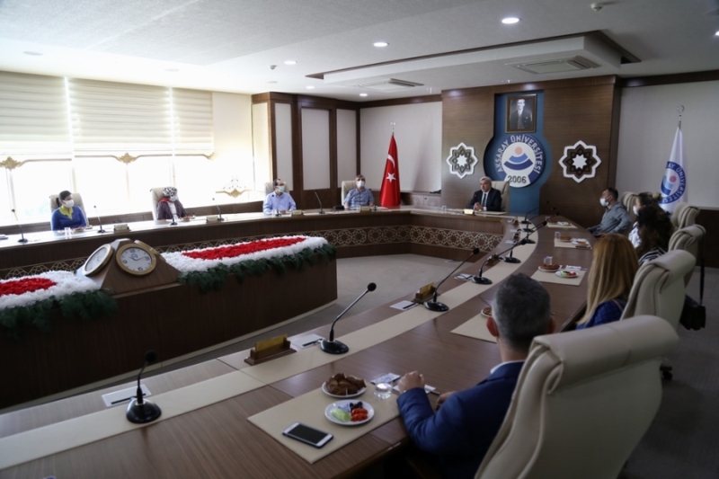 HEYECANLA ÖĞRENCİLERİMİZLE BULUŞMAYI BEKLİYORUZ