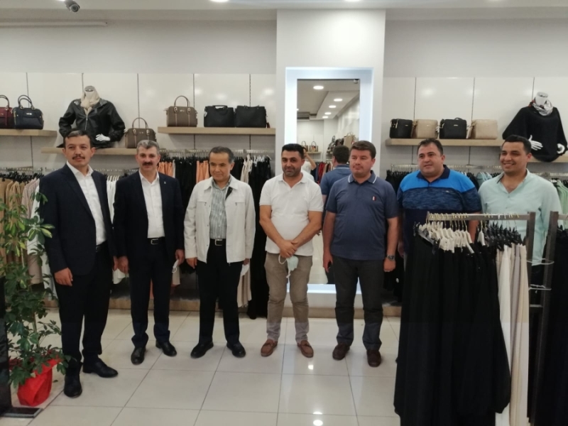 AK PARTİ ESNAF ZİYARETİNİ SÜRDÜRÜYOR