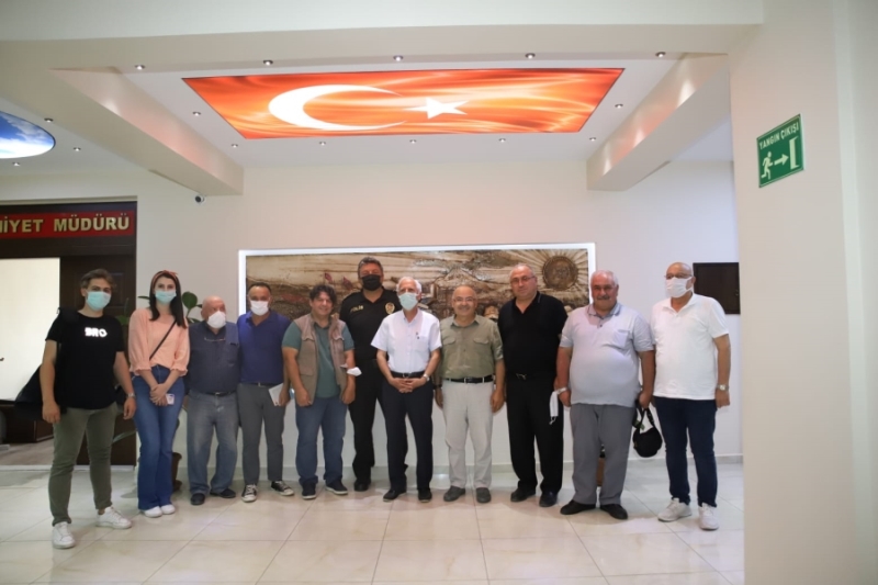 GAZETECİLERDEN EMNİYET MÜDÜRÜ MURAT KOLCU