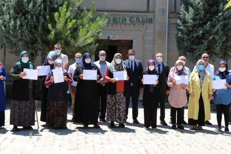 Türkiye’de süt üretiminde 9. sıradaki Aksaray’da kadın üreticilere eğitim