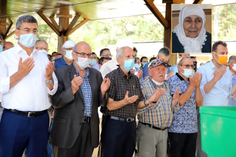 Hasibe Südemen Ervah Kabristanlığında Son Yolculuğuna Uğurlandı