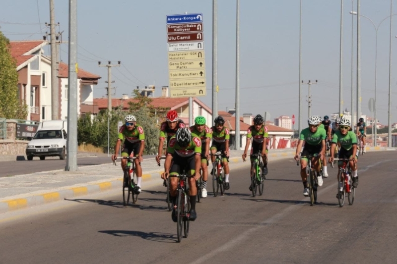 Yunus Emre için pedal çevirdiler