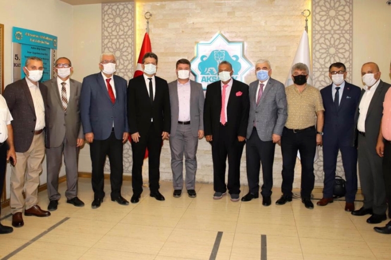 BAŞKAN DİNÇER AHİLİK, İYİ AHLAKIN, DOĞRULUĞUN, KARDEŞLİĞİN VE YARDIMSEVERLİĞİN SEMBOLÜDÜR DEDİ