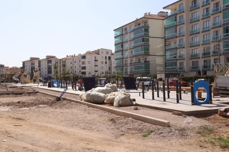 PAŞACIK MAHALLESİNDE HAYATA GEÇEN YENİ PARK ZENGİN İÇERİĞİ İLE VATANDAŞLARIN HİZMETİNE SUNULACAK