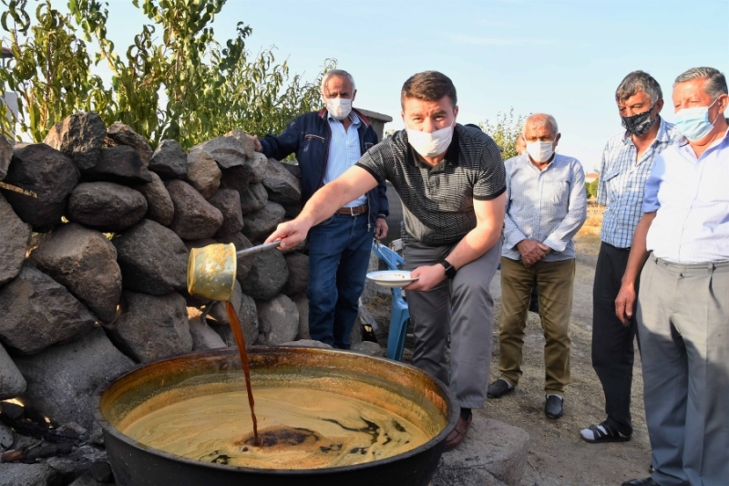 AKSARAY BELEDİYESİ BAĞBOZUMU VE UÇURTMA FESTİVALİ DÜZENLİYOR