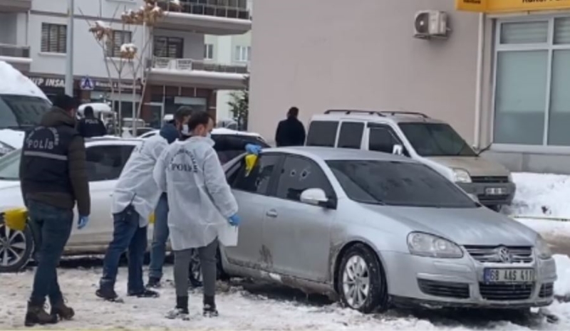 Aksaray Adliye Civarında Kavga 1 Kişi Öldü 