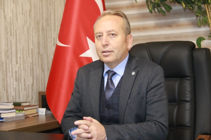 AĞIR   “CUMHURİYET ÖZGÜRLÜK VE EŞİTLİKTİR “