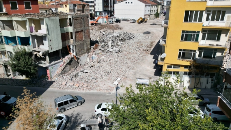 Kentsel Dönüşüm Kalealtı Caddesine Uzand