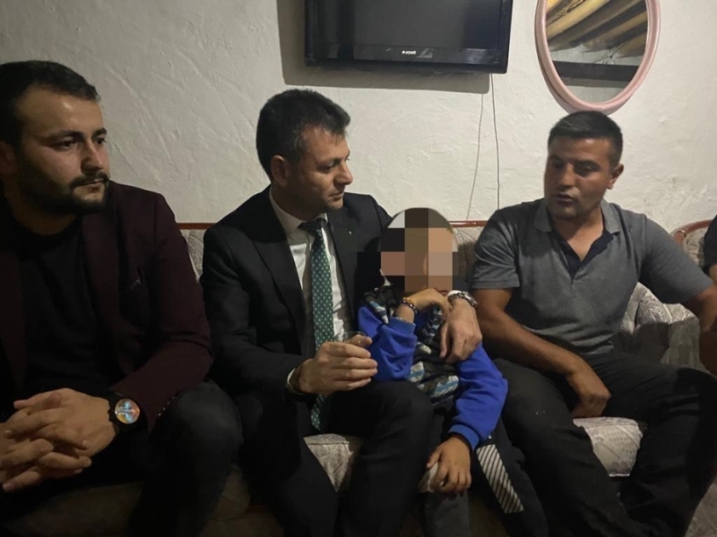 Ertürk Hırsızlık, Yolsuzluk Yapanları Bıraktınız da Evine Ekmek Götürmeye Çalışan Gökhan’la Mı Uğraşır Oldunuz Dedi