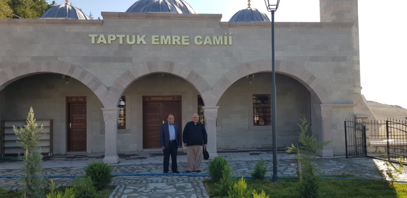 Taptuk Emre Camii ve Külliyesi Ziyaret ve İbadete Açıldı!