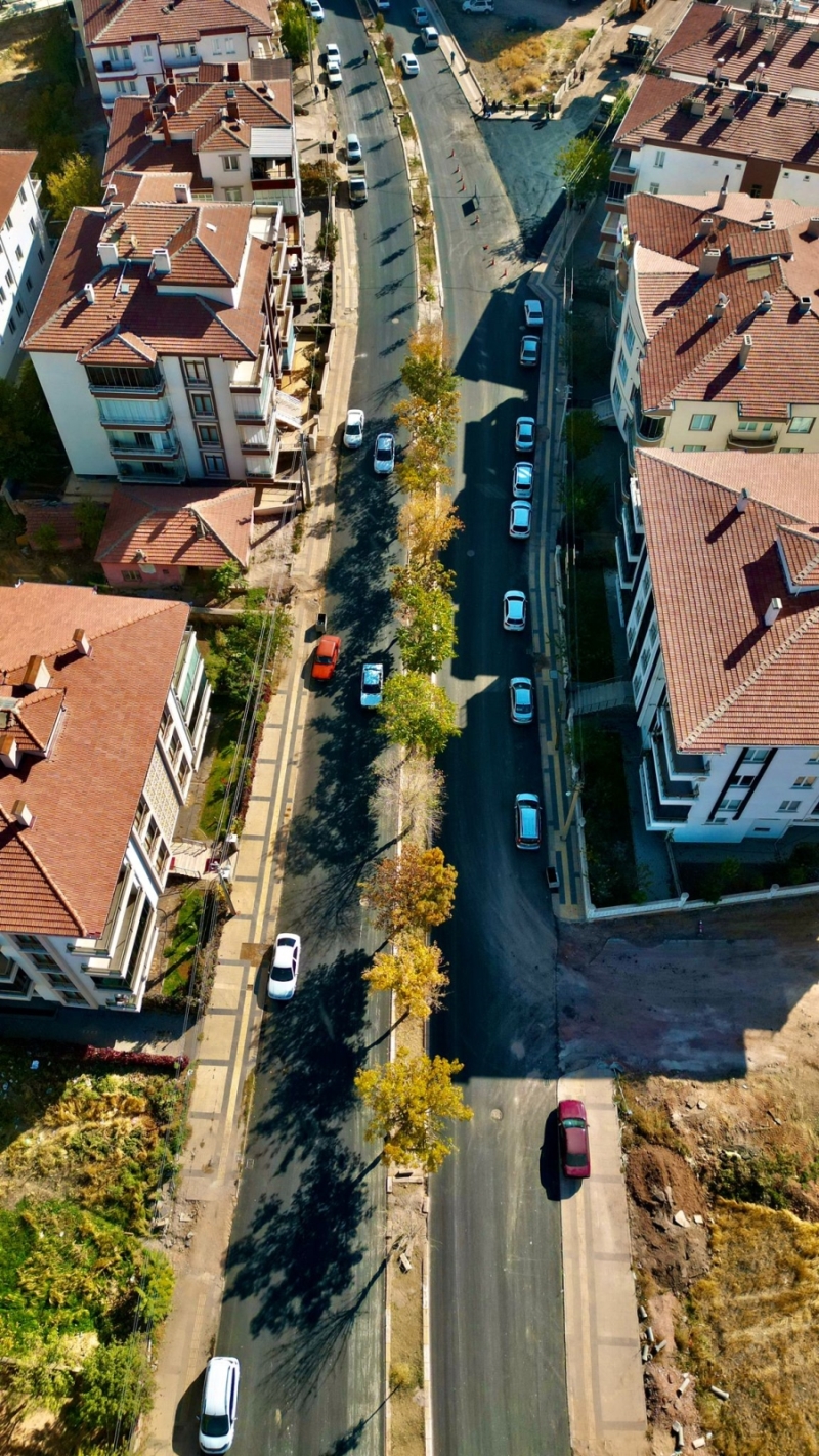 AKSARAY BELEDİYESİ EKİPLERİ TARAFINDAN ALT YAPI VE ASFALT SERİM ÇALIŞMALARI TAMAMLANDI