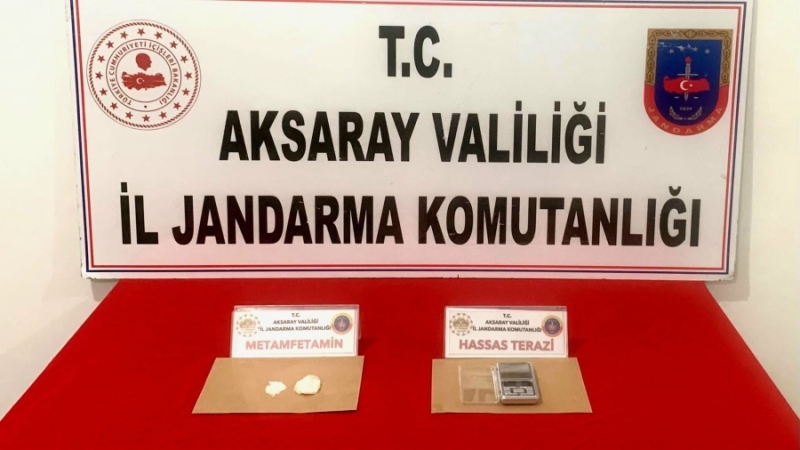 Aksaray jandarması uyuşturucu ticareti ve imalatı yapan bir kişiyi yakaladı