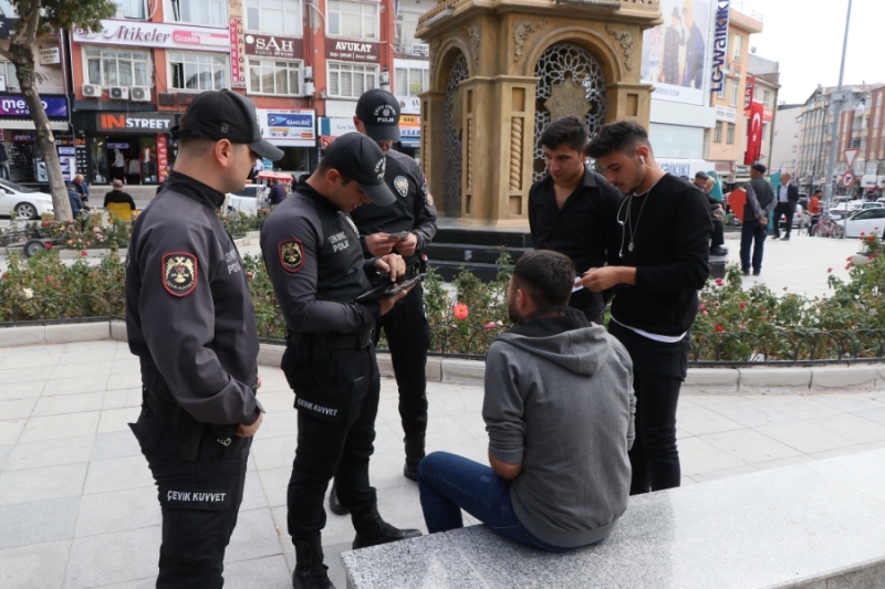 Aksaray Emniyet Müdürlüğü  suç ve suçlularla mücadelemiz kararlılıkla devam edecektir dedi