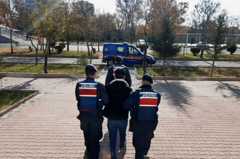 Aksaray’da Kasten Adam Yaralama Suçundan Aranan Şahıs Yakalandı