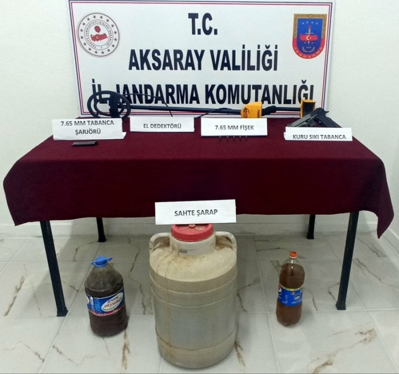 Aksaray Jandarması 70 Litre Sahte Şarap Ele Geçirdi 21.12.2022