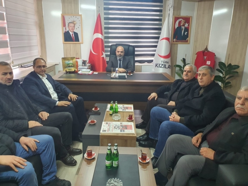 Aksaray MHP den Kızılay’a Ziyaret 