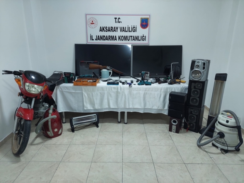 Evden Bağ, Bahçe ve Tarladan Hırsızlık Yapan 3 Kişi Tutuklandı