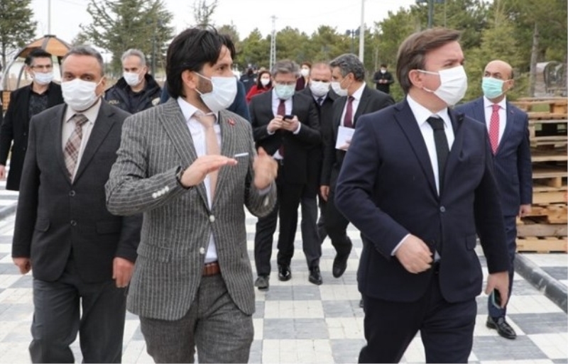 Vali Hamza Aydoğdu Ortaköy Belediye Başkanına Teşekkür Etti
