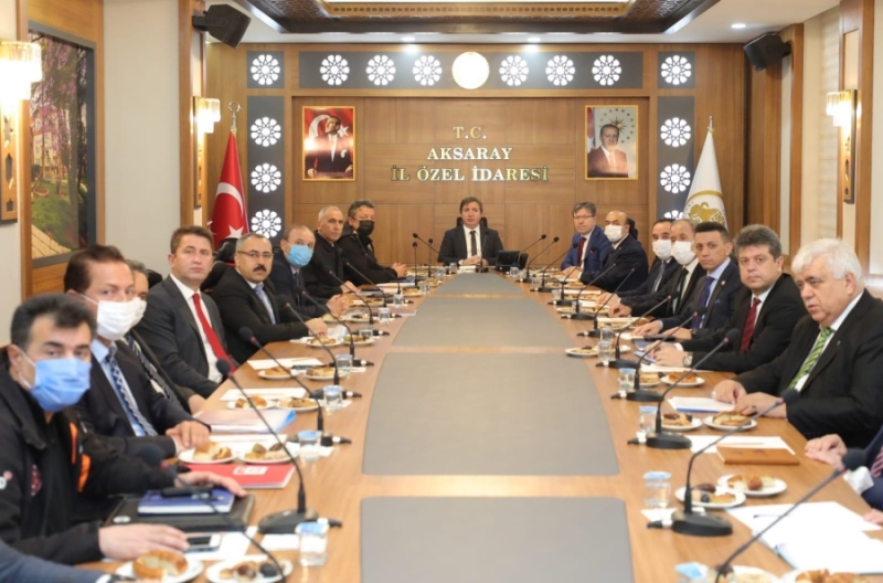 Kurumların hizmet ve proje performansı değerlendirildi