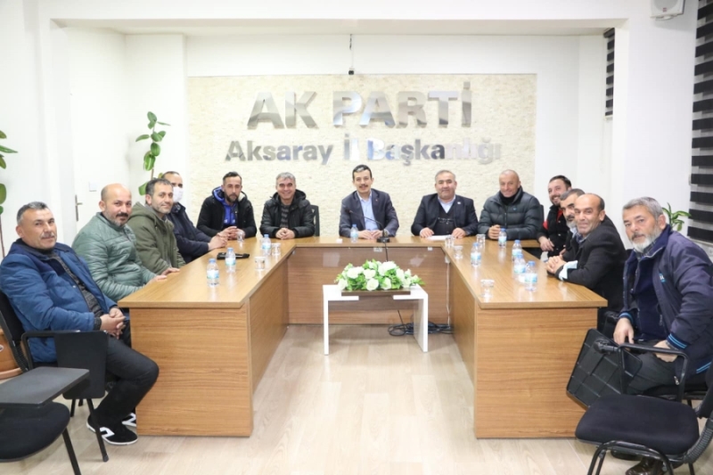 MERKEZ İLÇE BAŞKANI AKTÜRK, MAHALLE BAŞKANLARI İLE BİR ARAYA GELMEYE DEVAM EDİYOR