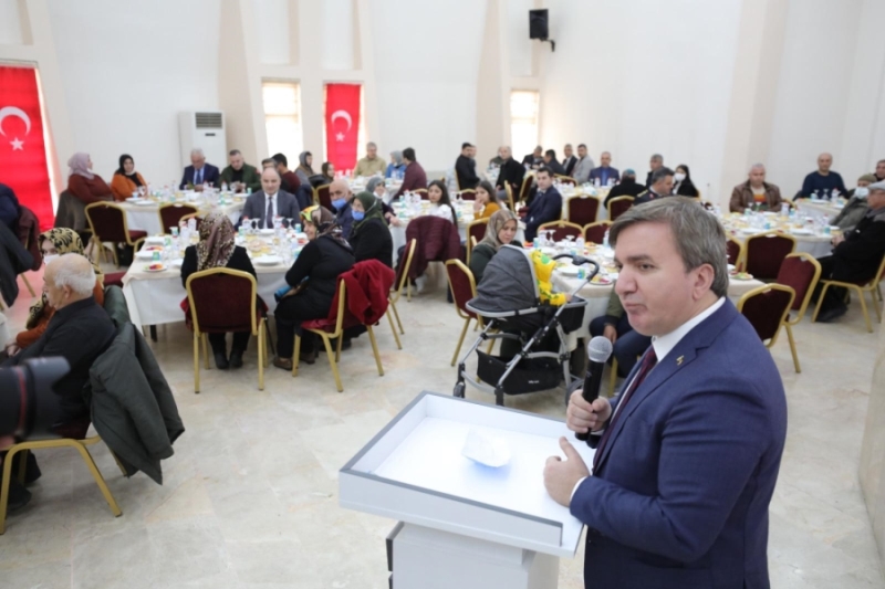 Şehit ve Gaziler onuruna yemek programı düzenlendi