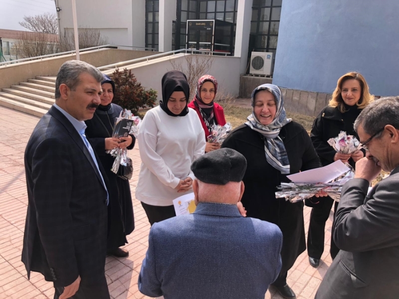 HER ZAMAN OLDUĞU GİBİ AK PARTİ YAŞLILARIMIZI YİNE UNUTMADI