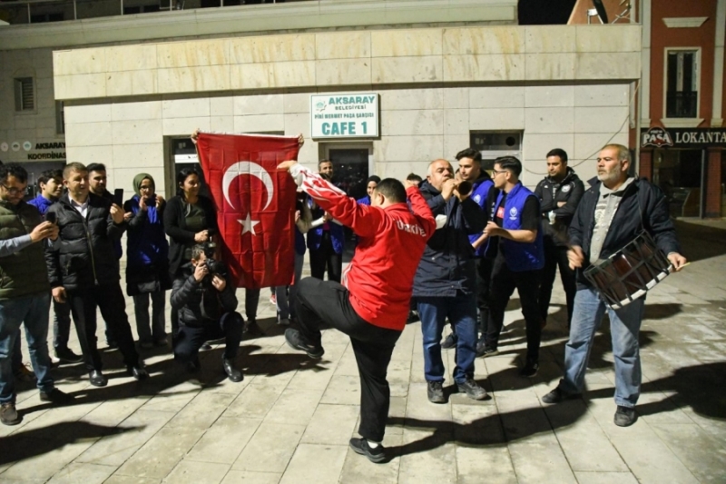 Down Sendromlular Milli Takım Kalecisi Hüseyin Dinç’e Coşkulu Karşılama