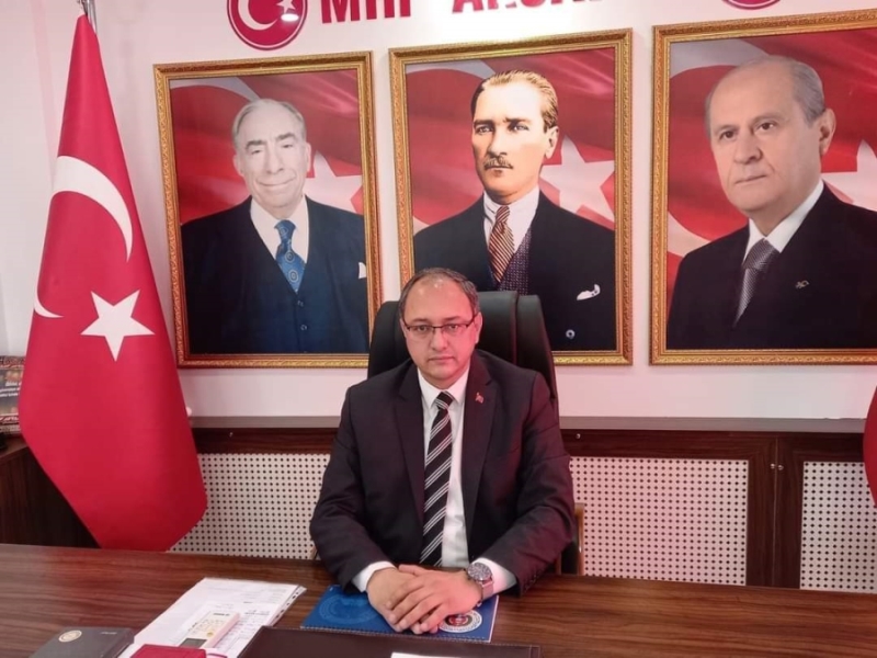 AŞBUĞUMUZ ALPARSLAN TÜRKEŞ’İ VEFATININ 25. YILINDA RAHMETLE ANIYORUZ; 