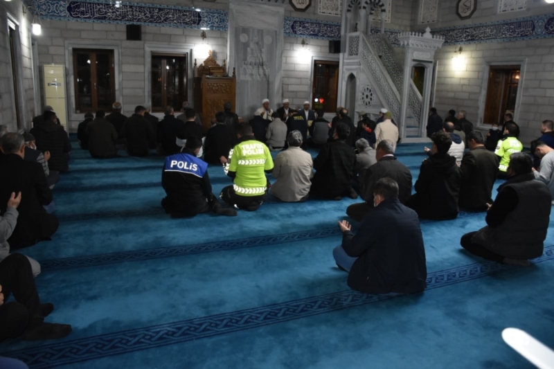 Polis Haftası Münasebetiyle Şehit Polislere Mevlit Okutuldu 