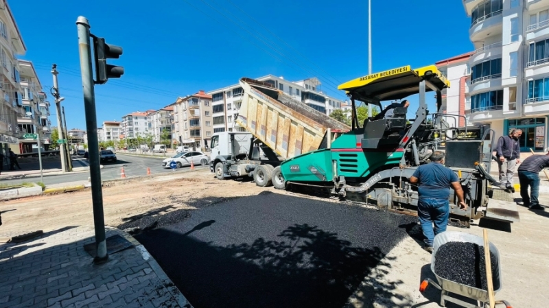 Acem Sokak’ta Asfalt Çalışması Başladı
