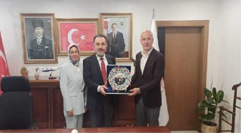 Kamudaki Şeflere 3600 Ek Gösterge Verilmeli