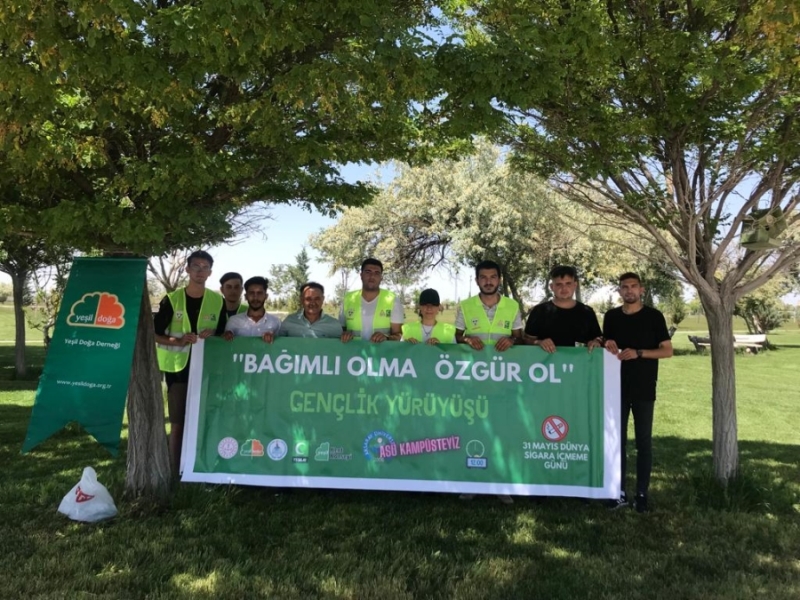 ASÜ’DE TÜTÜN ÜRÜNLERİNE HAYIR YÜRÜŞÜ YAPILDI