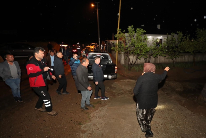 Aksaray’da sağanak yağış su baskınlarına neden oldu