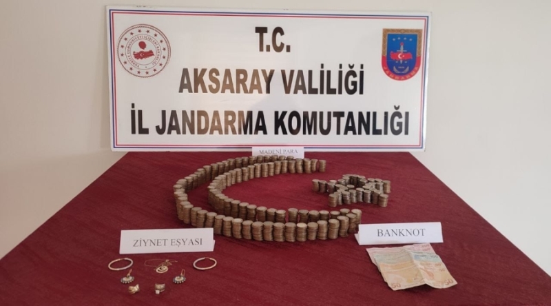 Dilencilik Yapmak İçin Geldikleri Köyde Hırsızlık Yapan İki Kadın Hırsız Yakalandı 