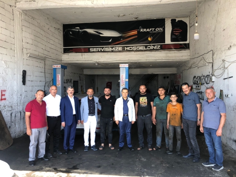 Ak Partililer Sanayide kapı kapı bütün işyerini ziyaret ederek esnafları dinledi 
