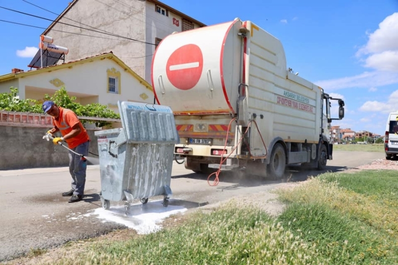 DAHA TEMİZ VE NEZİH BİR ŞEHİR İÇİN BELEDİYE EKİPLERİ ÇALIŞIYOR