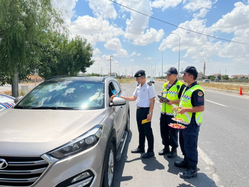 Aksaray Jandarması  Bayram Dolayısıyla Takdire Yaşan Çalışma Sürdürdü