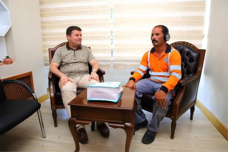 Aksaraylı  Hamit Karakaya Türkiye Gündemine Oturdu