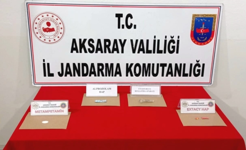 Aksaray Merkez Yeşilova Beldesinde Uyuşturucu Taciri 3 Kişi Yakalandı
