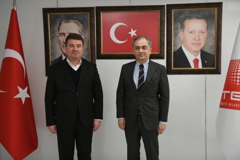 Başkan Dinçer ve Milletvekili Aydoğdu TOKİ Başkanı Ömer Bulut Ve Tbb Genel Sekreteri Hayri Baraçlı’yı Makamında Ziyaret Ettiler