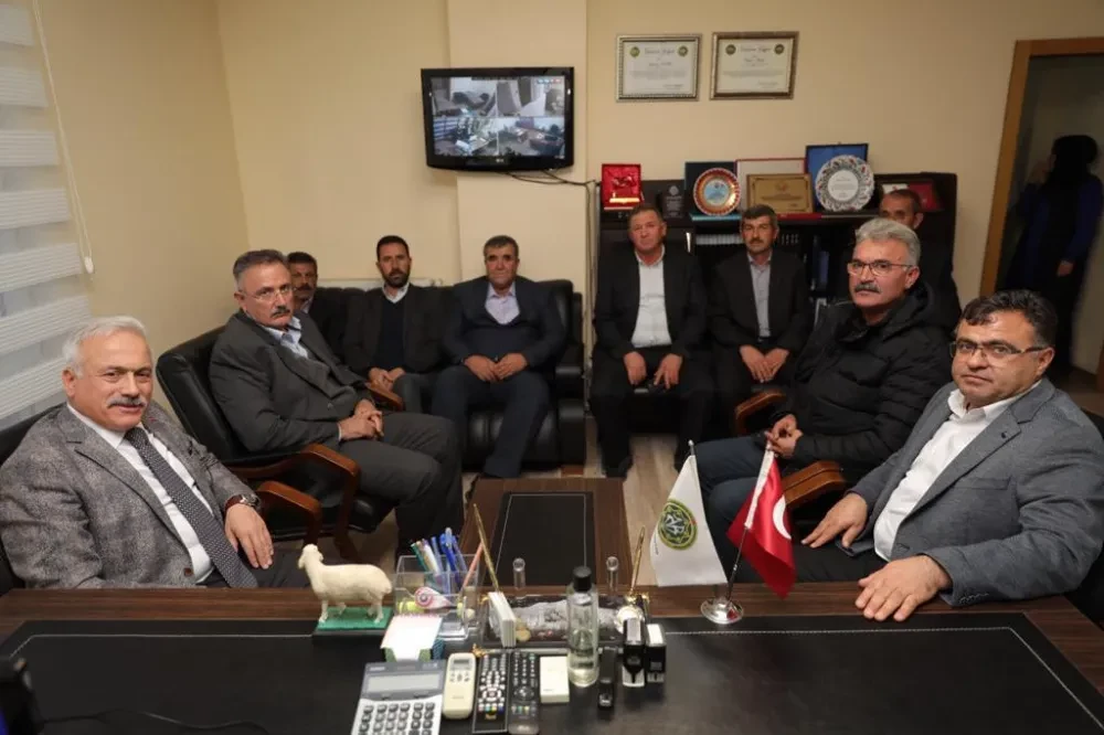 Vali Kumbuzoğlu; “Üreticilerimizin her zaman yanındayız”