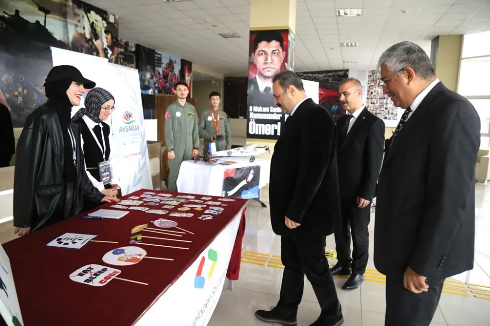 ASÜ GDSC, ÖĞRENCİLERİ YAZILIM VE BİLİŞİM DÜNYASIYLA BULUŞTURDU